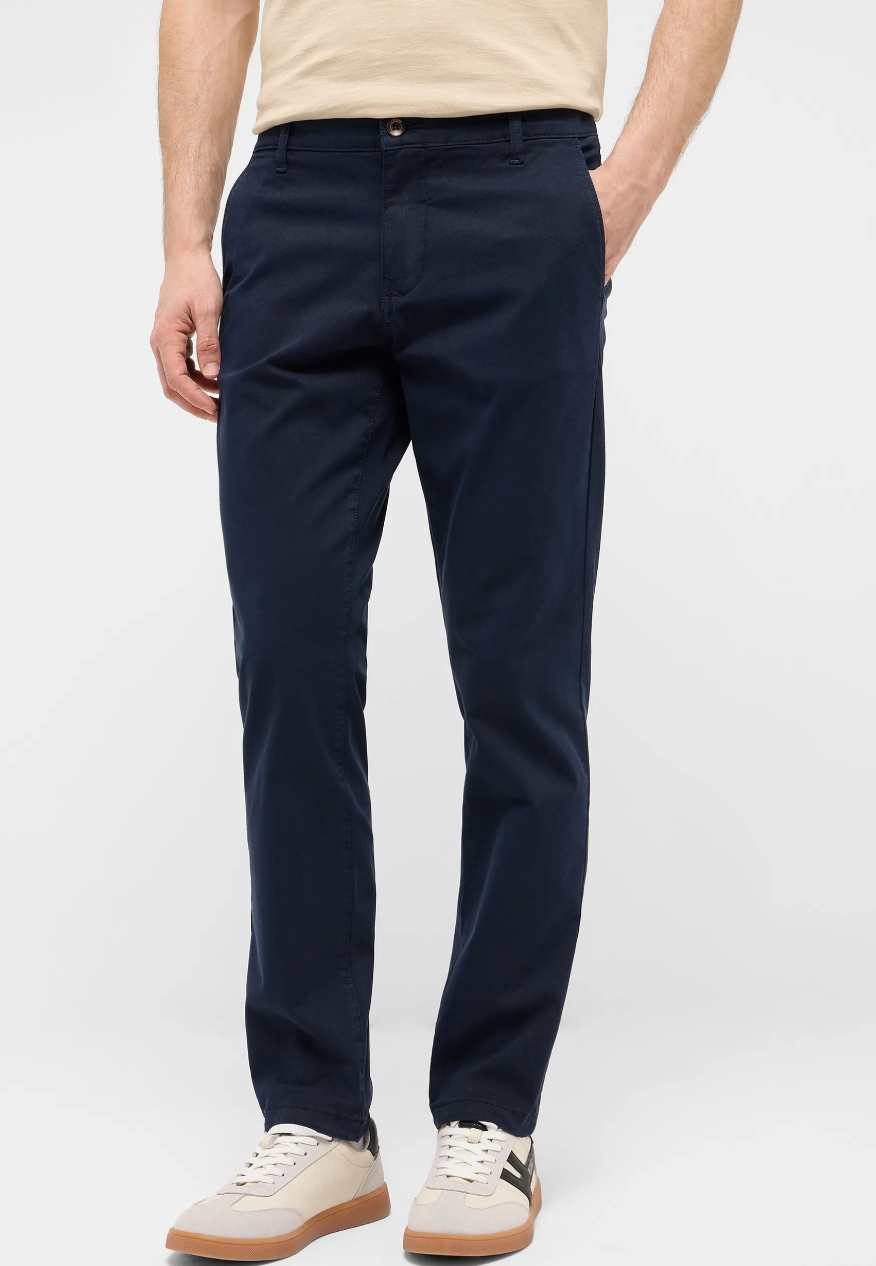 Hose Style Brad Chino