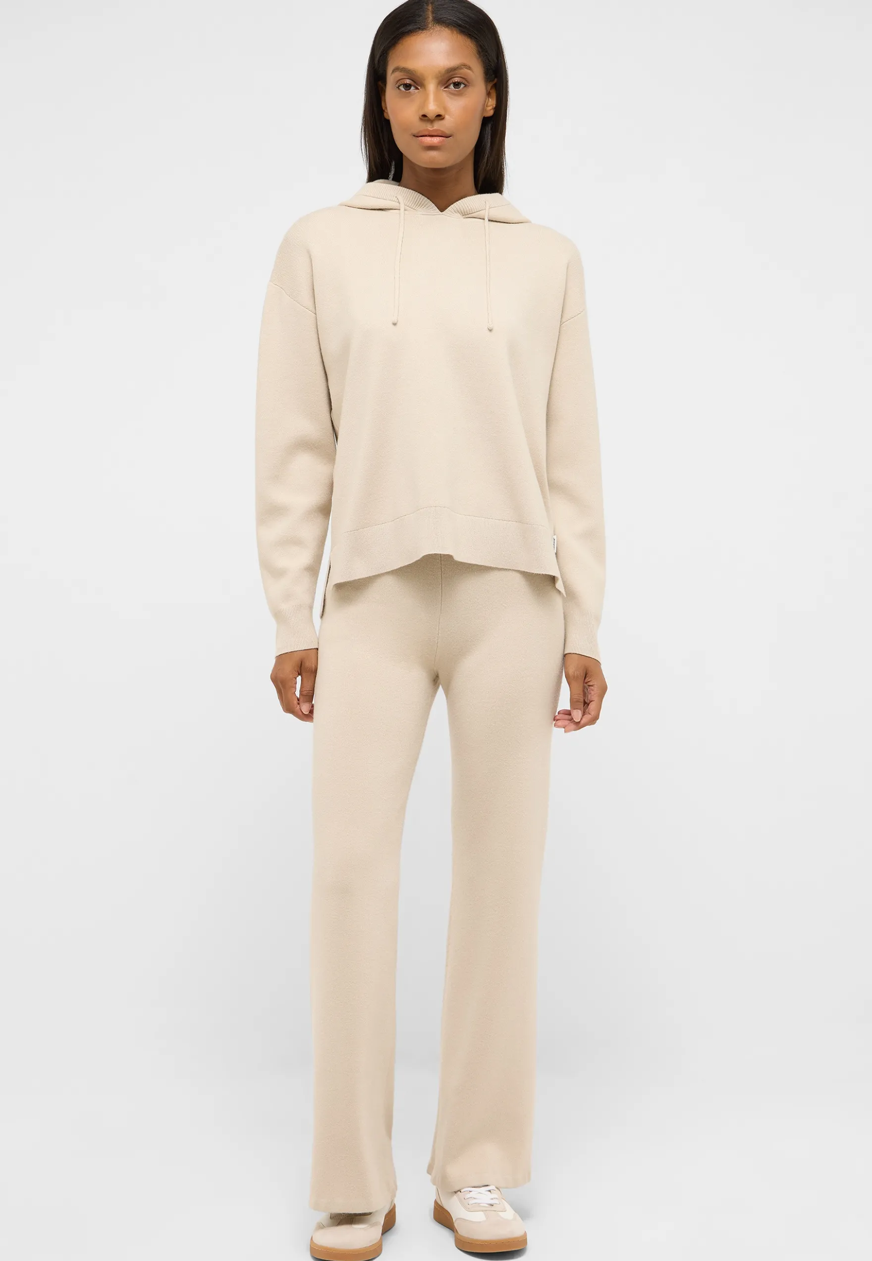 Hose Style Healy