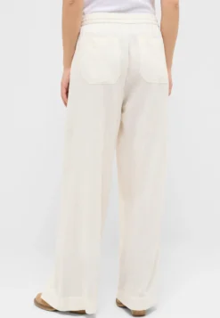 Hose Style Lacey
