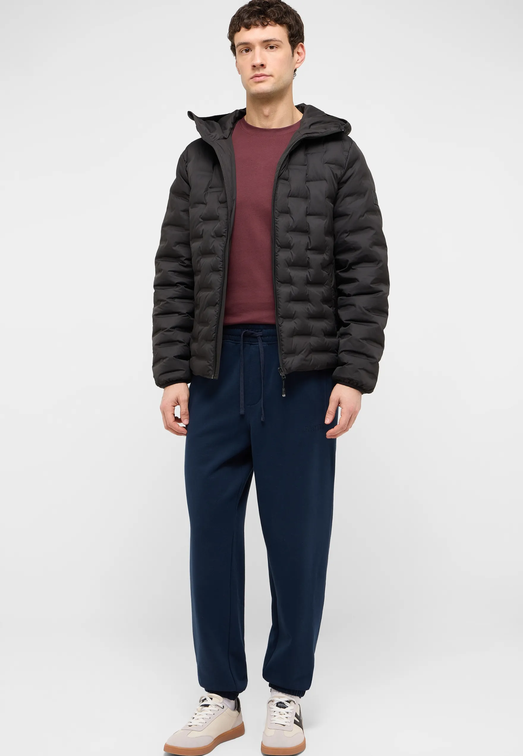 Hose Style Logan