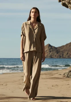 Hose Style Mirabelle