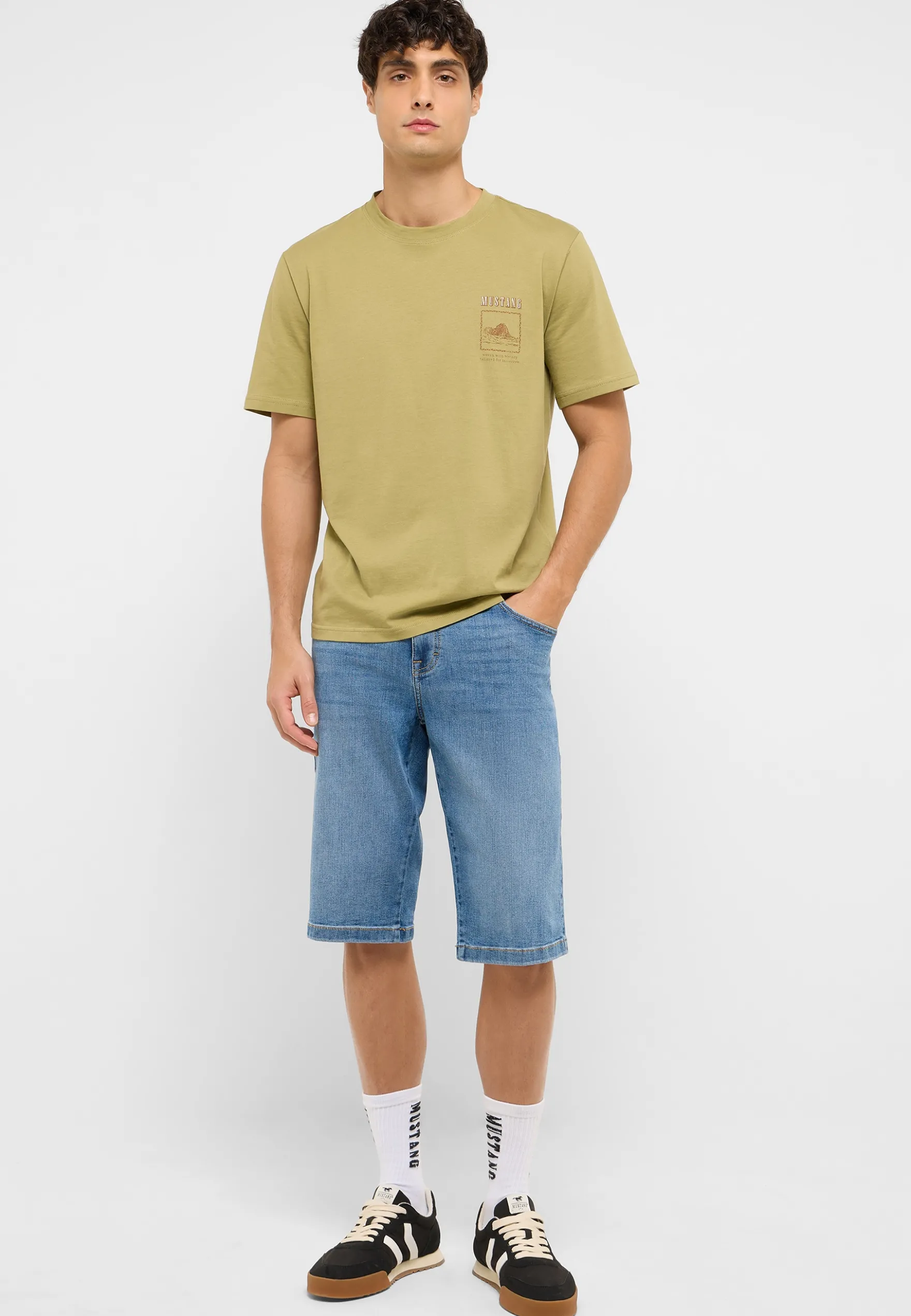 Jeans-Short Style Denim Bermuda
