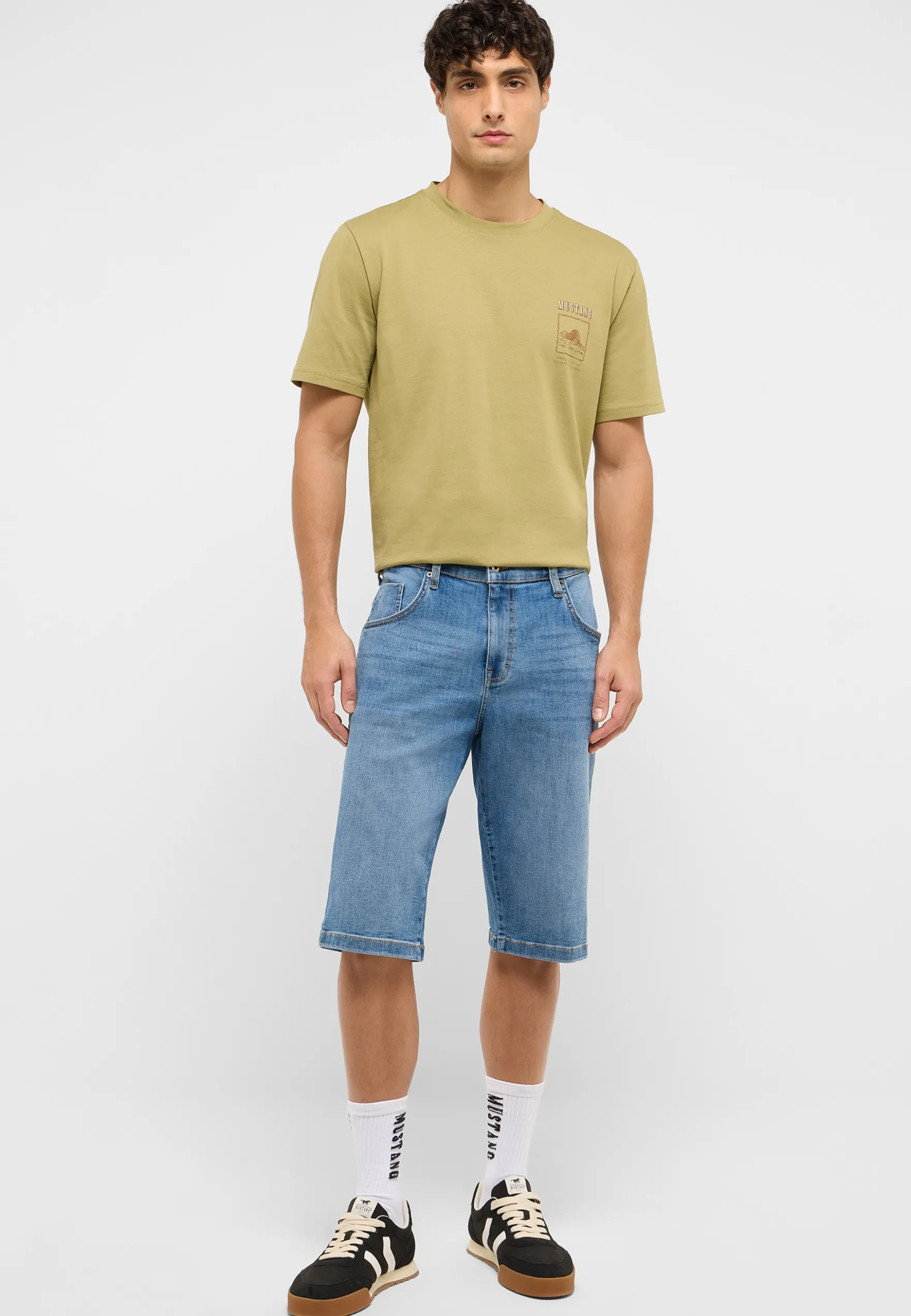 Jeans-Short Style Denim Bermuda