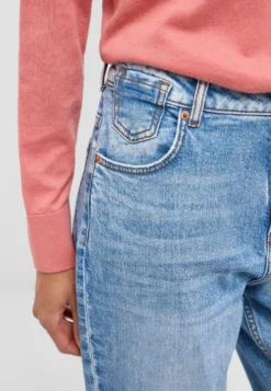 Jeans Style Charlotte Tapered
