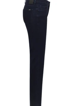 Jeans Style Crosby Relaxed Slim