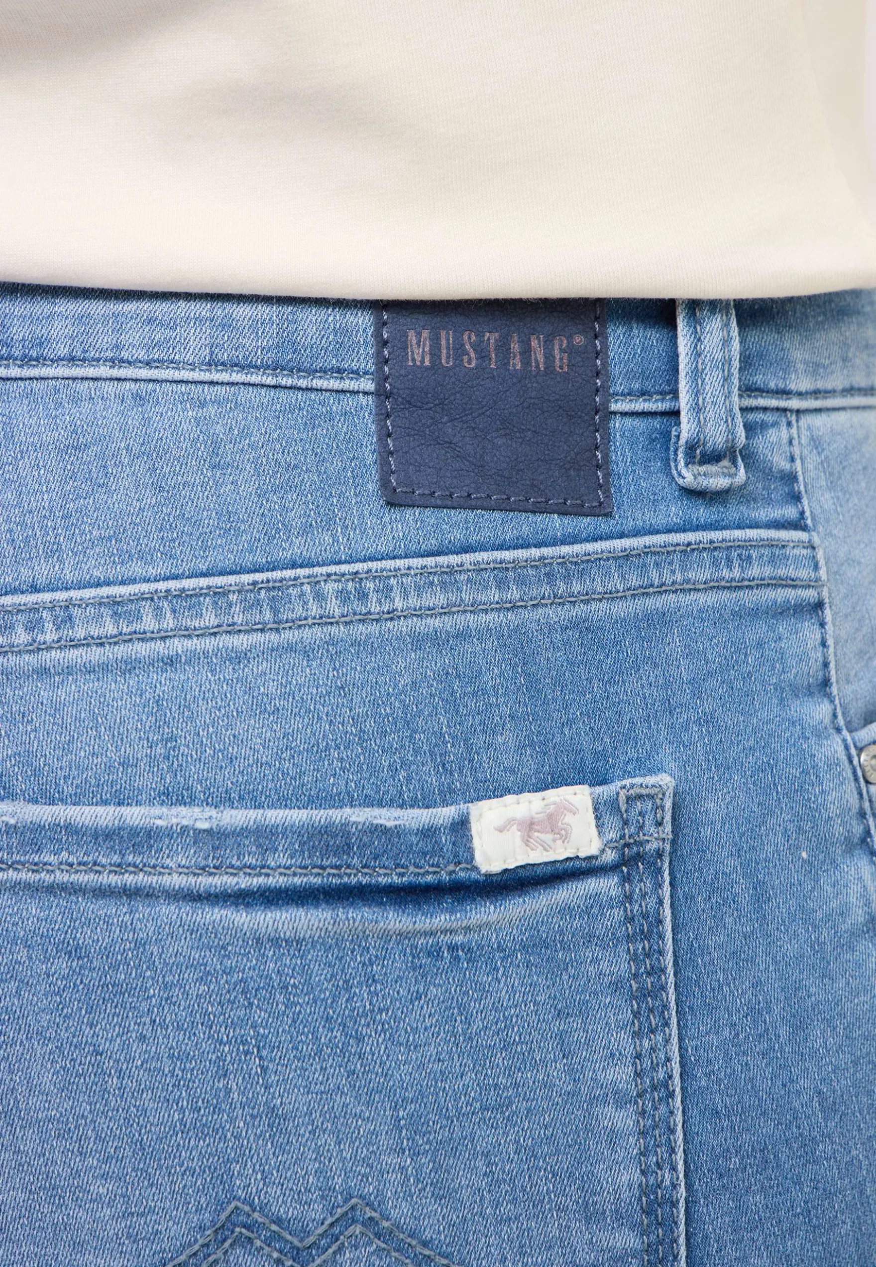 Jeans Style Crosby Relaxed Slim