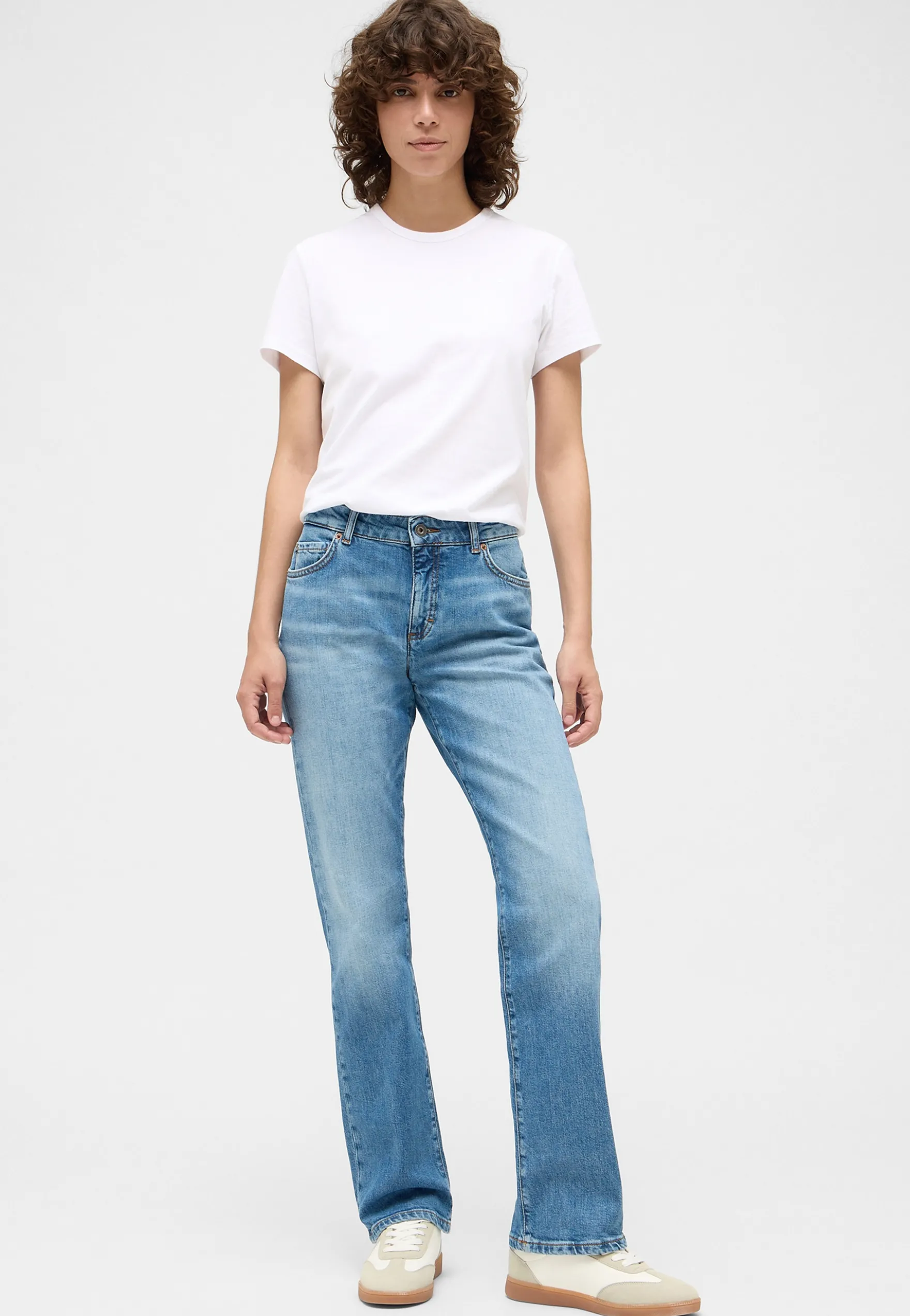 Jeans Style Crosby Relaxed Straight