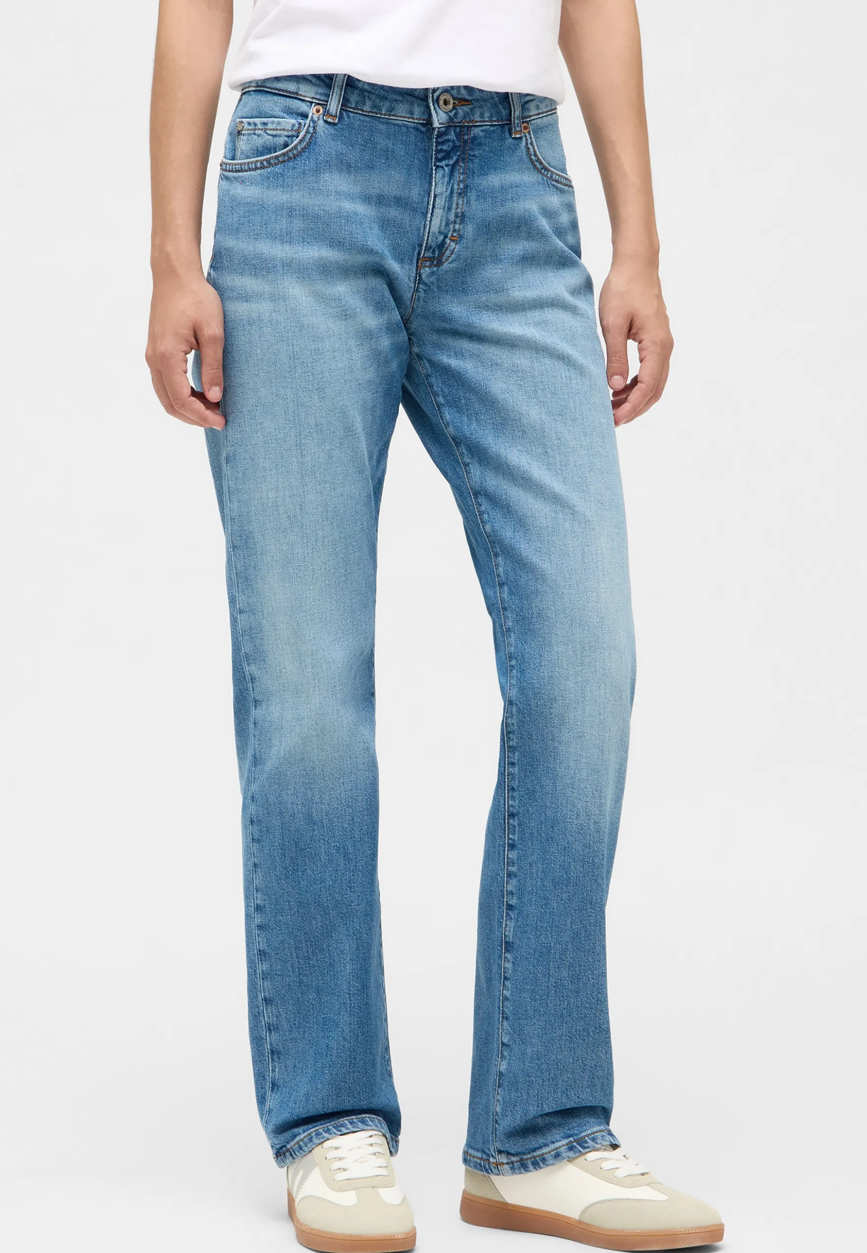 Jeans Style Crosby Relaxed Straight