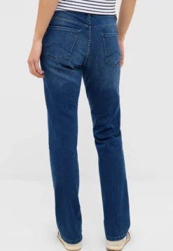 Jeans Style Crosby Relaxed Straight