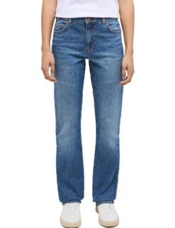 Jeans Style Crosby Relaxed Straight