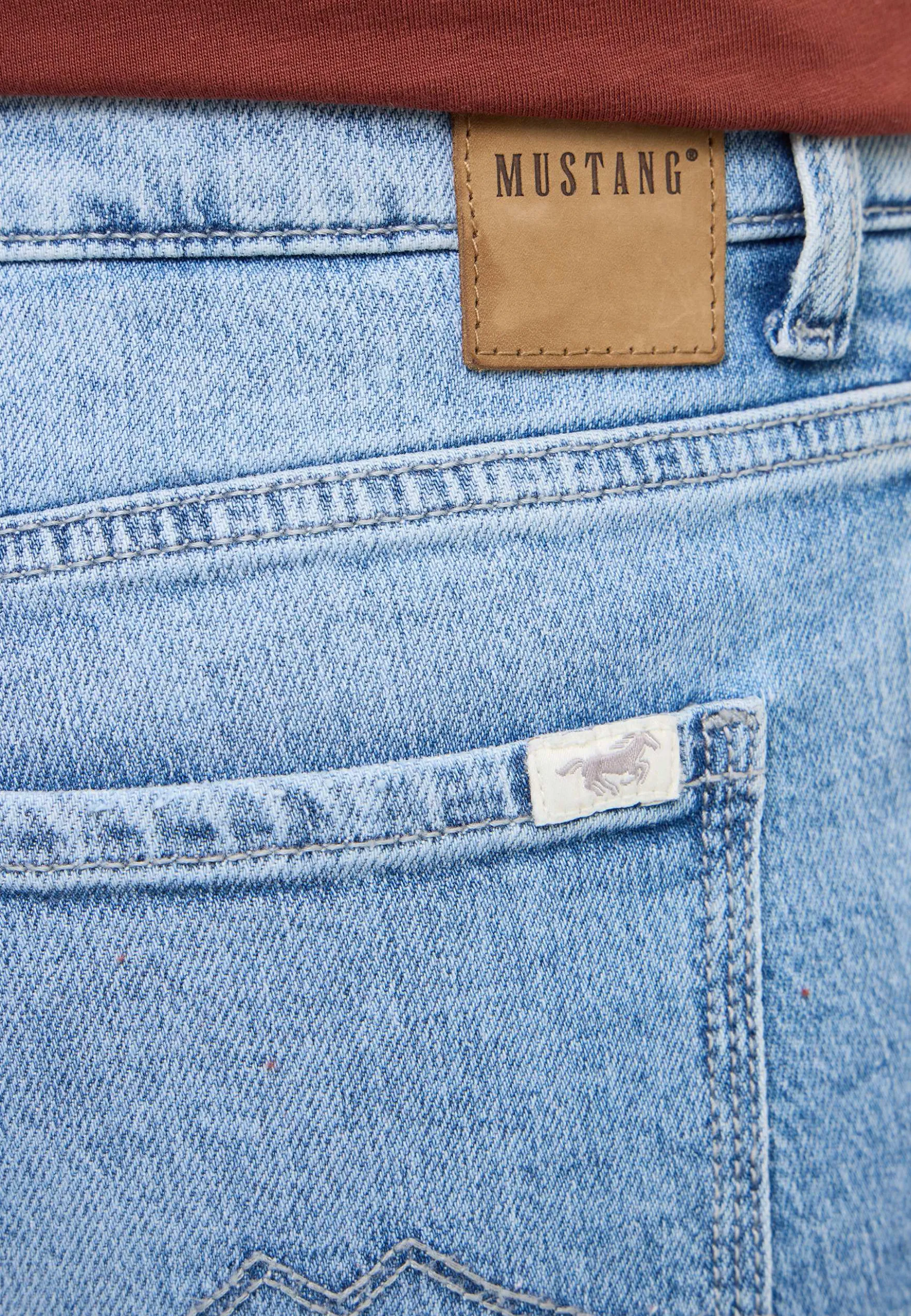 Jeans Style Crosby Relaxed Straight