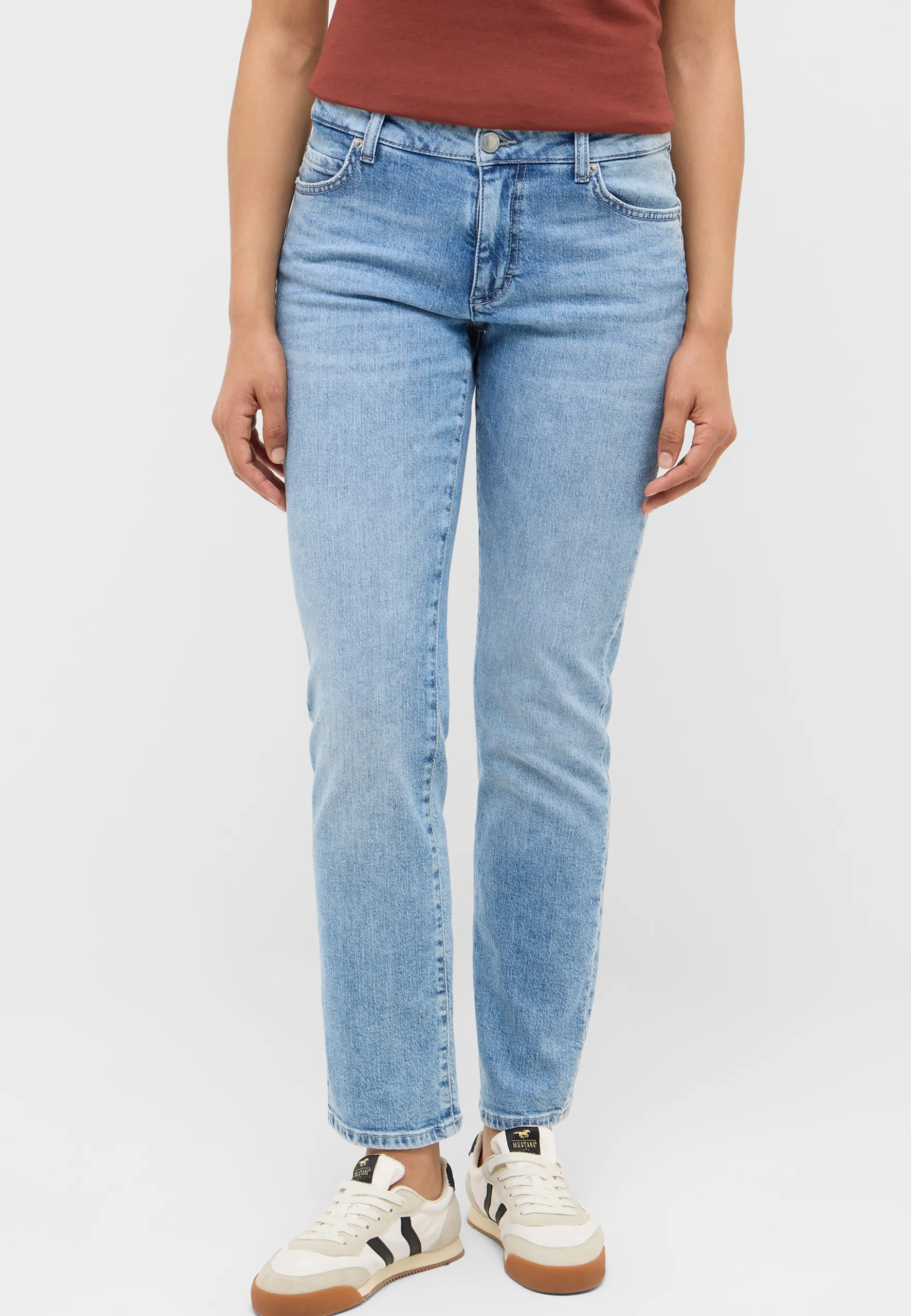 Jeans Style Crosby Relaxed Straight