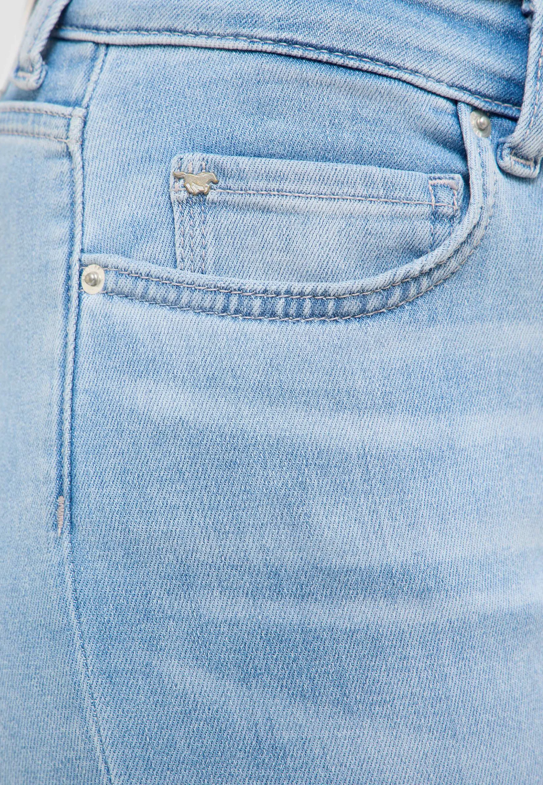 Jeans Style Crosby Relaxed Straight