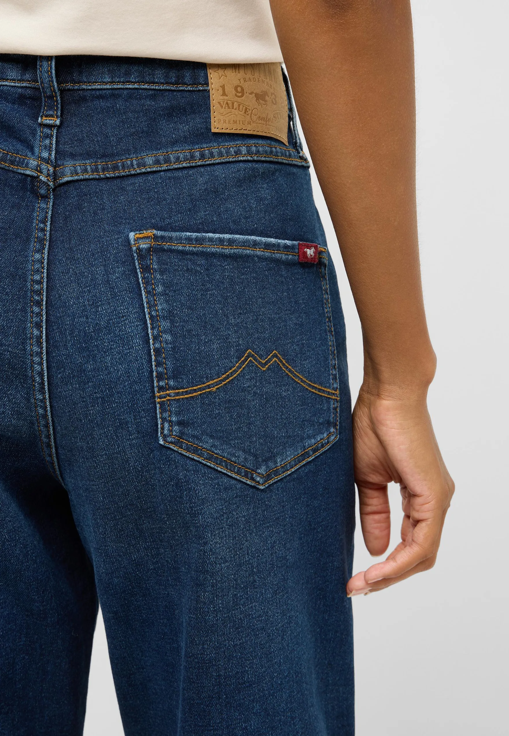 Jeans Style Kleo Barrel Leg