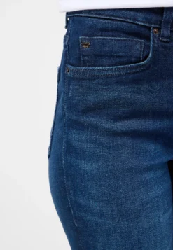 Jeans Style Shelby Slim