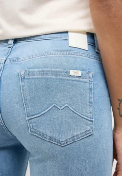Jeans Style Shelby Slim