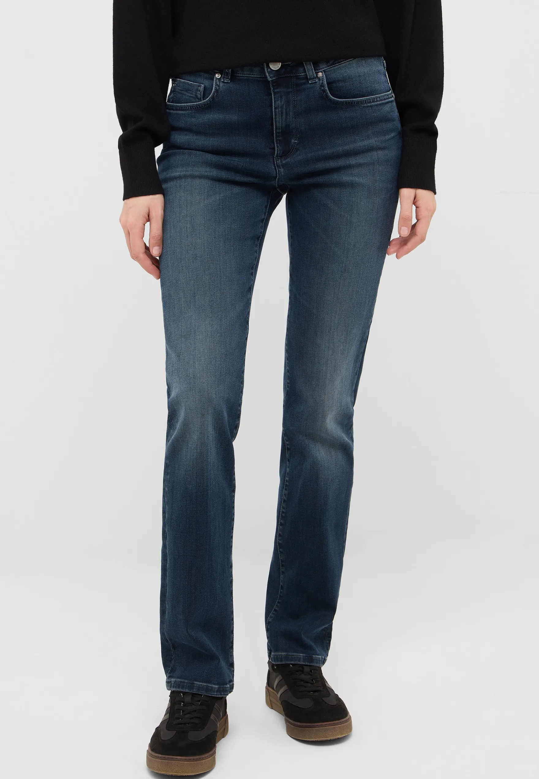 Jeans Style Shelby Straight