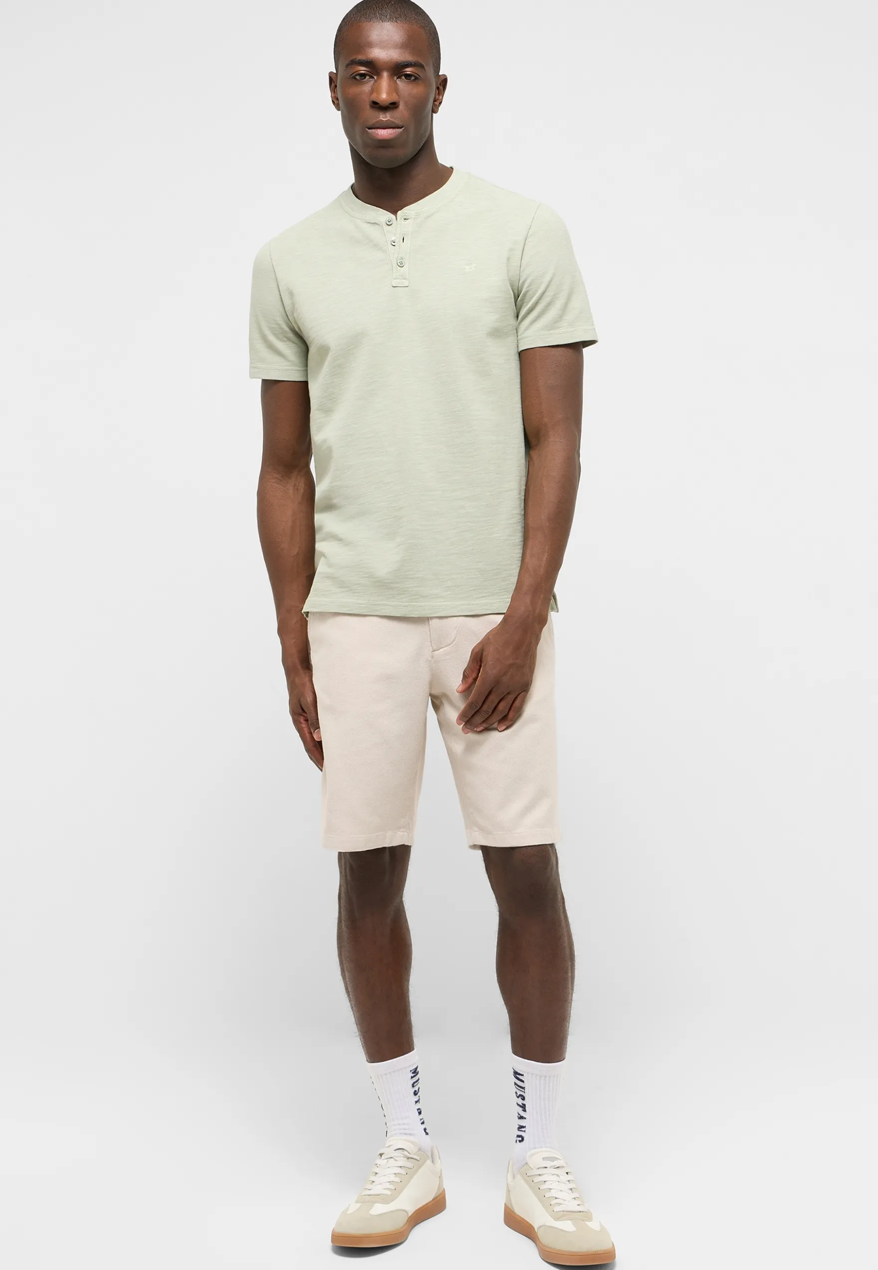 Short Style Brad Chino Shorts