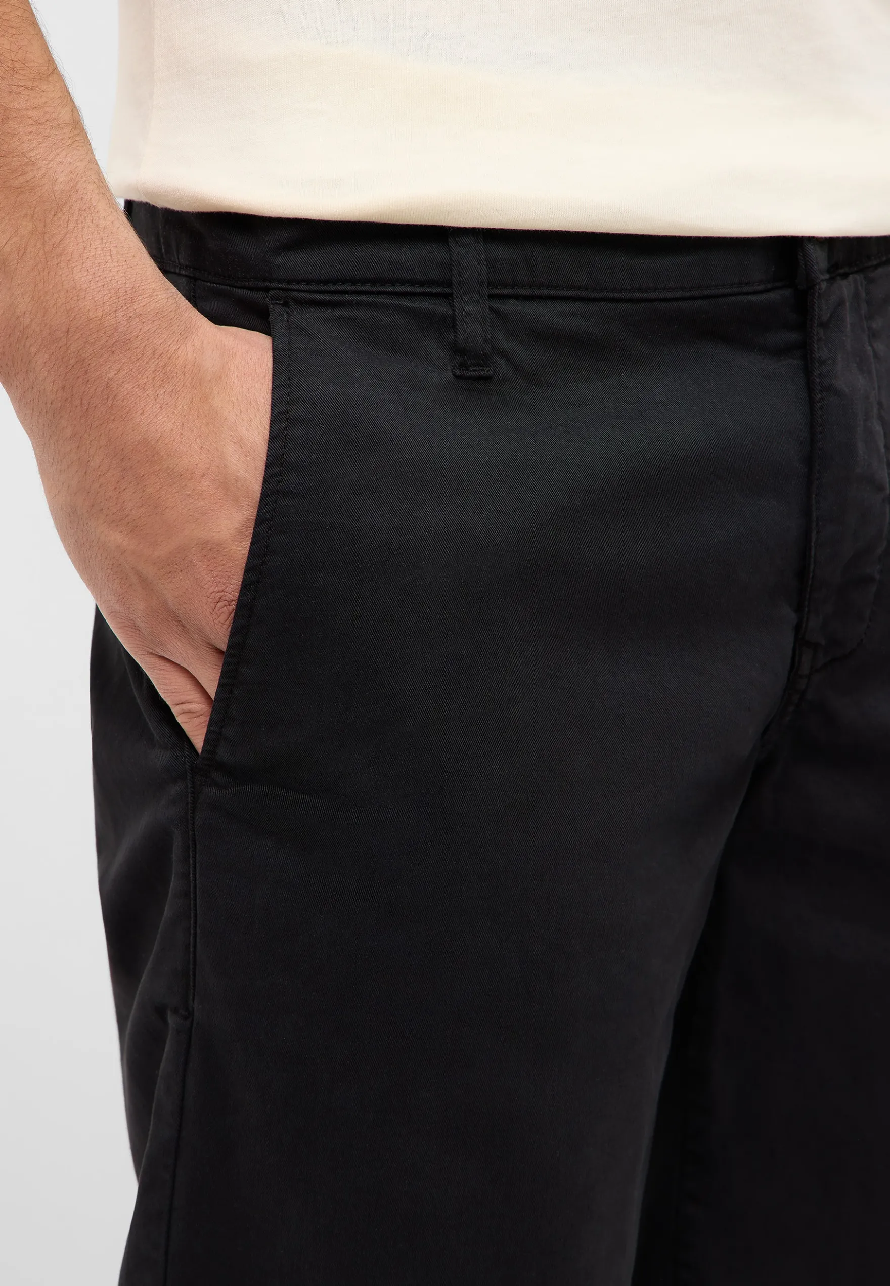Short Style Brad Chino Shorts