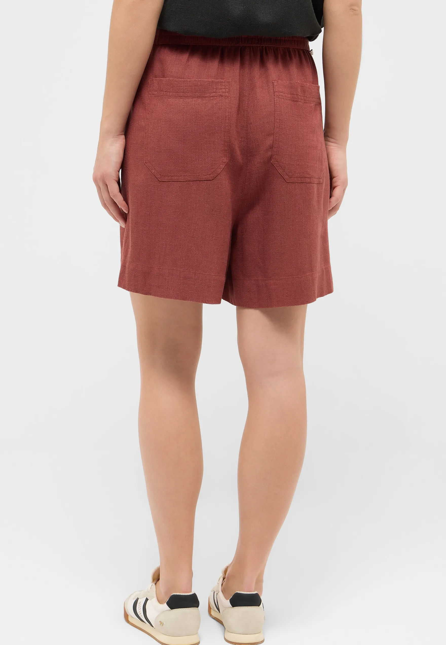 Short Style Hilo Shorts