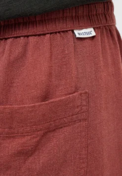 Short Style Hilo Shorts