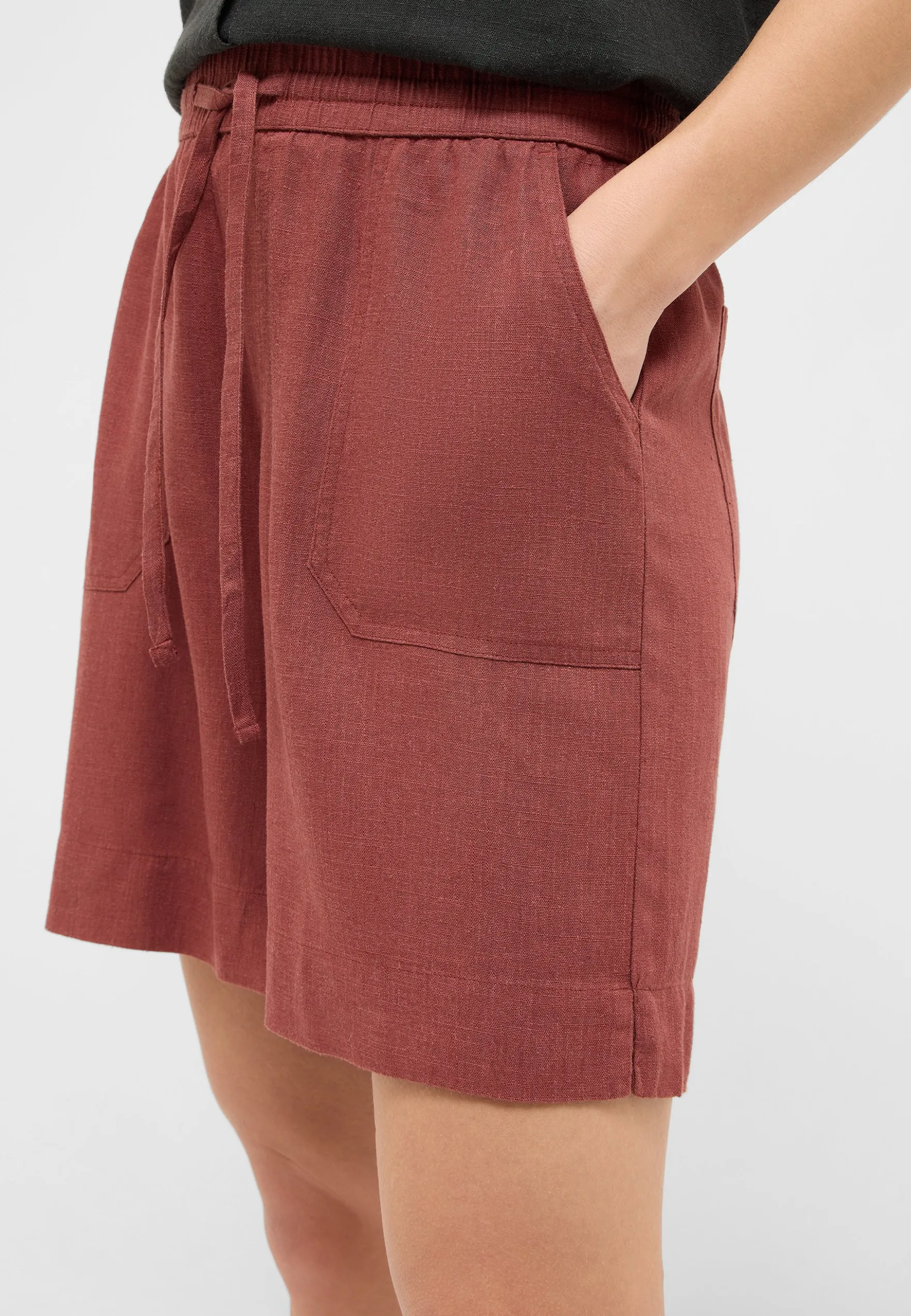 Short Style Hilo Shorts
