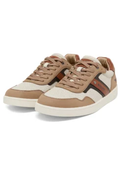 Sneaker Style Romeo