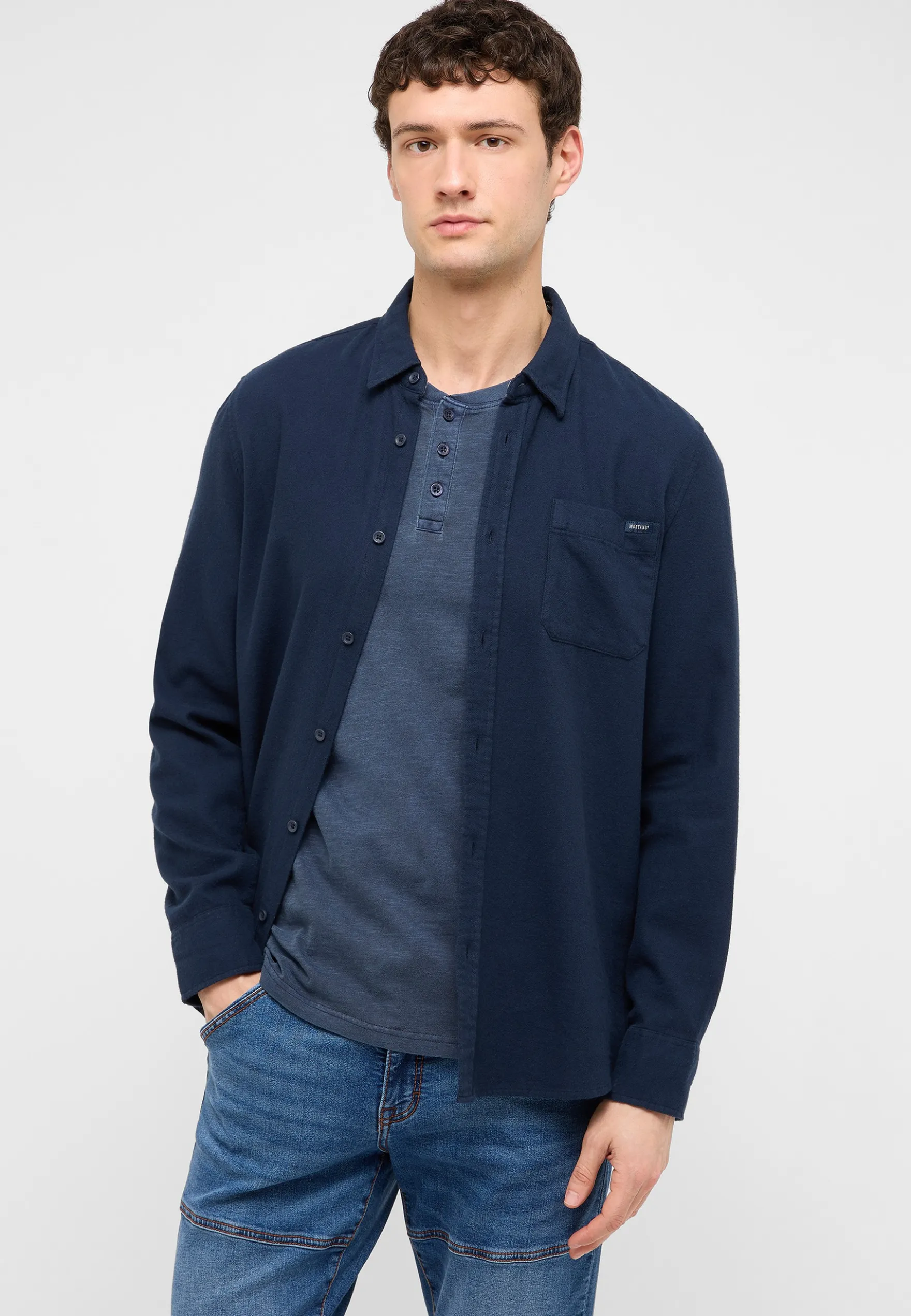 T-Shirt Style Acton