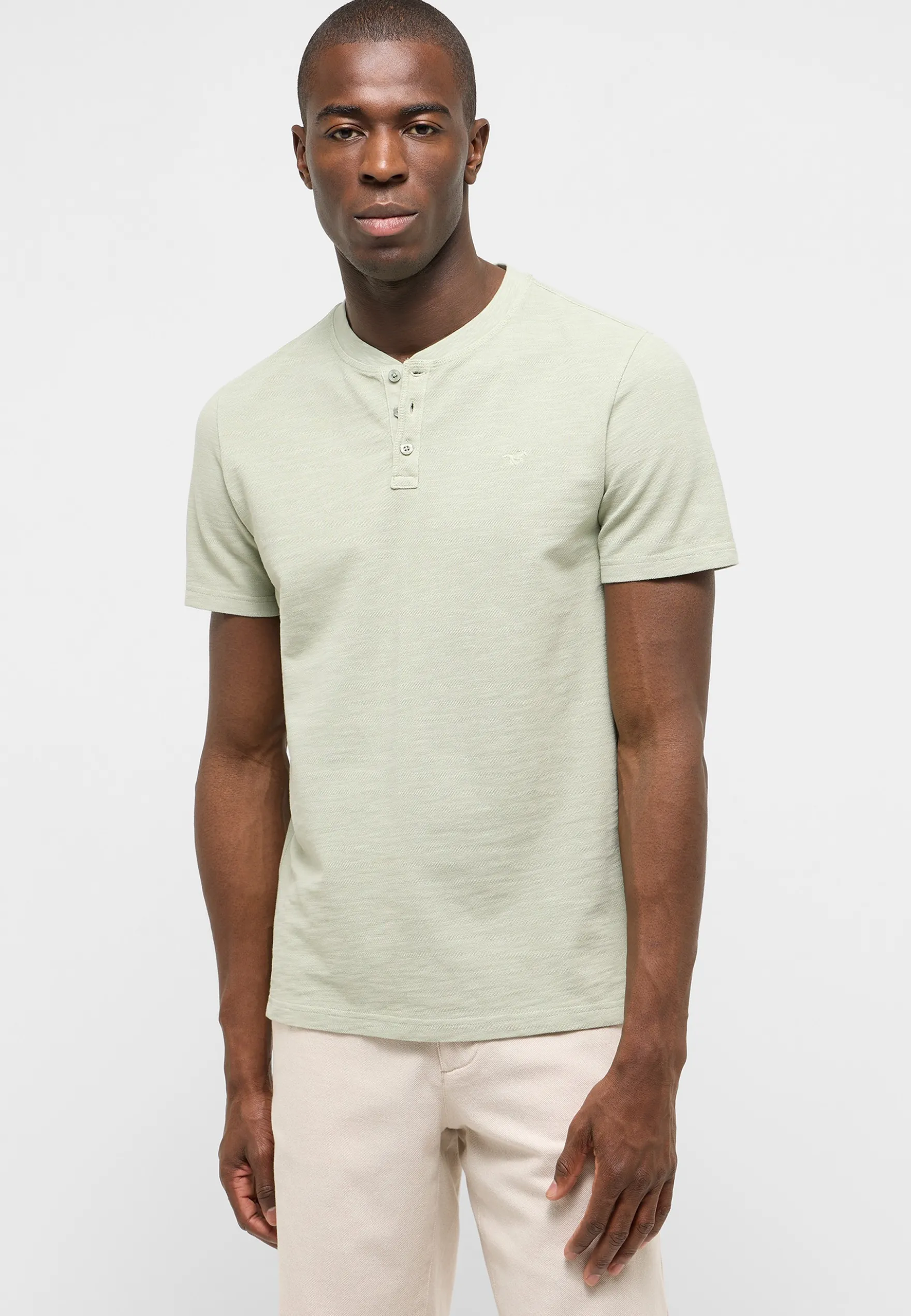 T-Shirt Style Acton