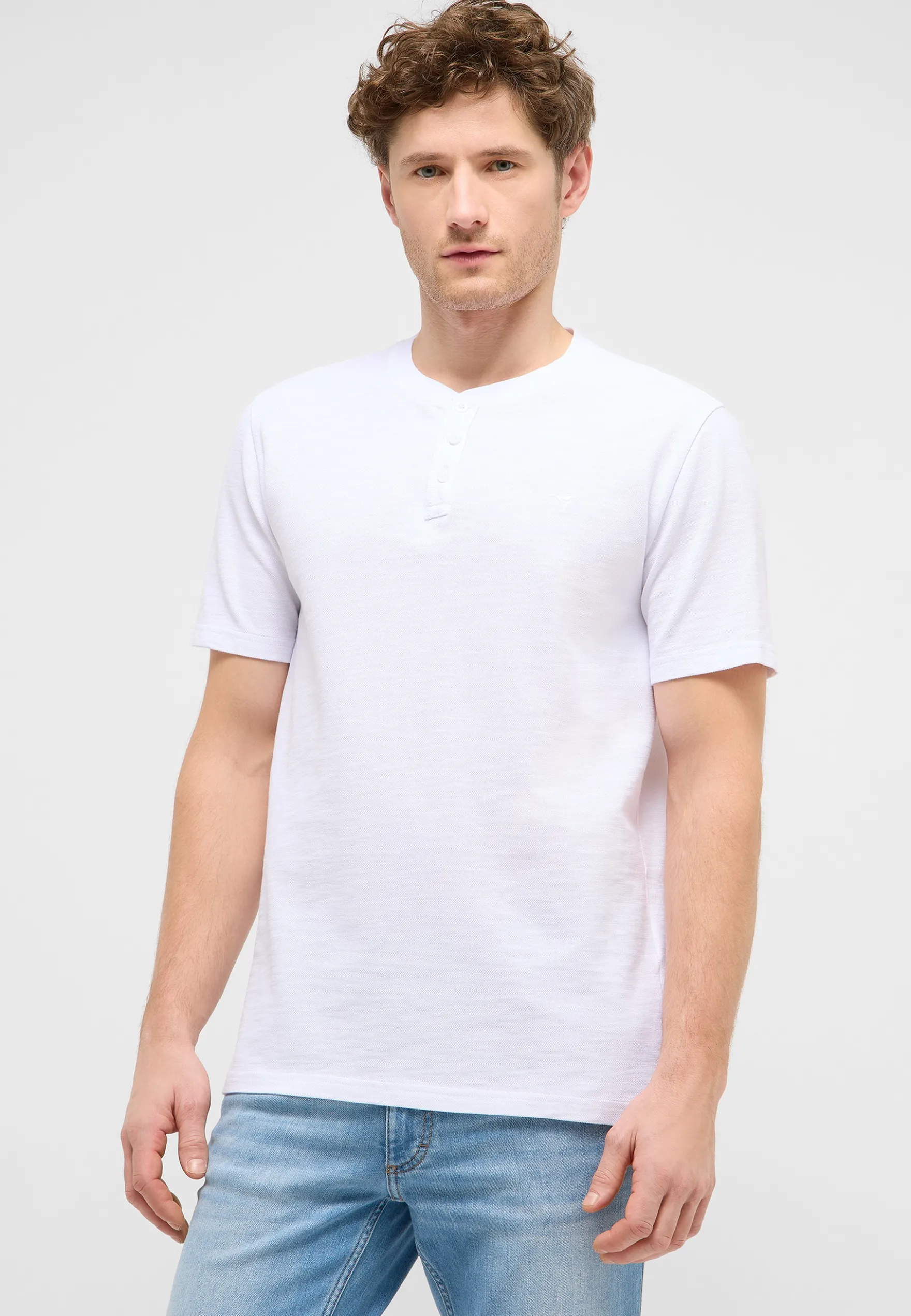 T-Shirt Style Acton