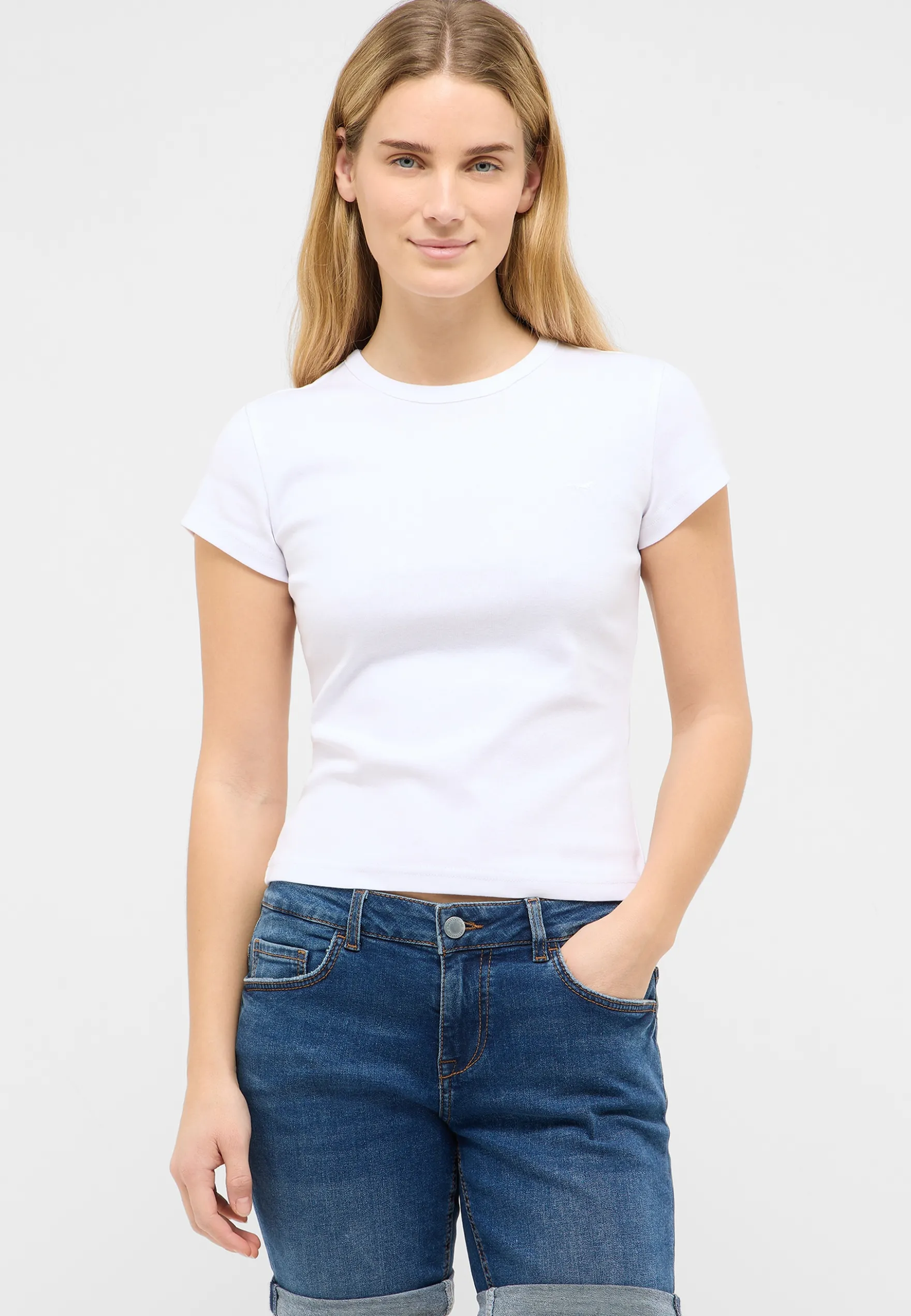 T-Shirt Style Addison