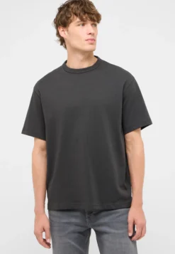 T-Shirt Style Akron