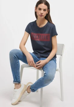T-Shirt Style Alina