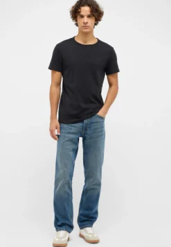 T-Shirt Style Allen