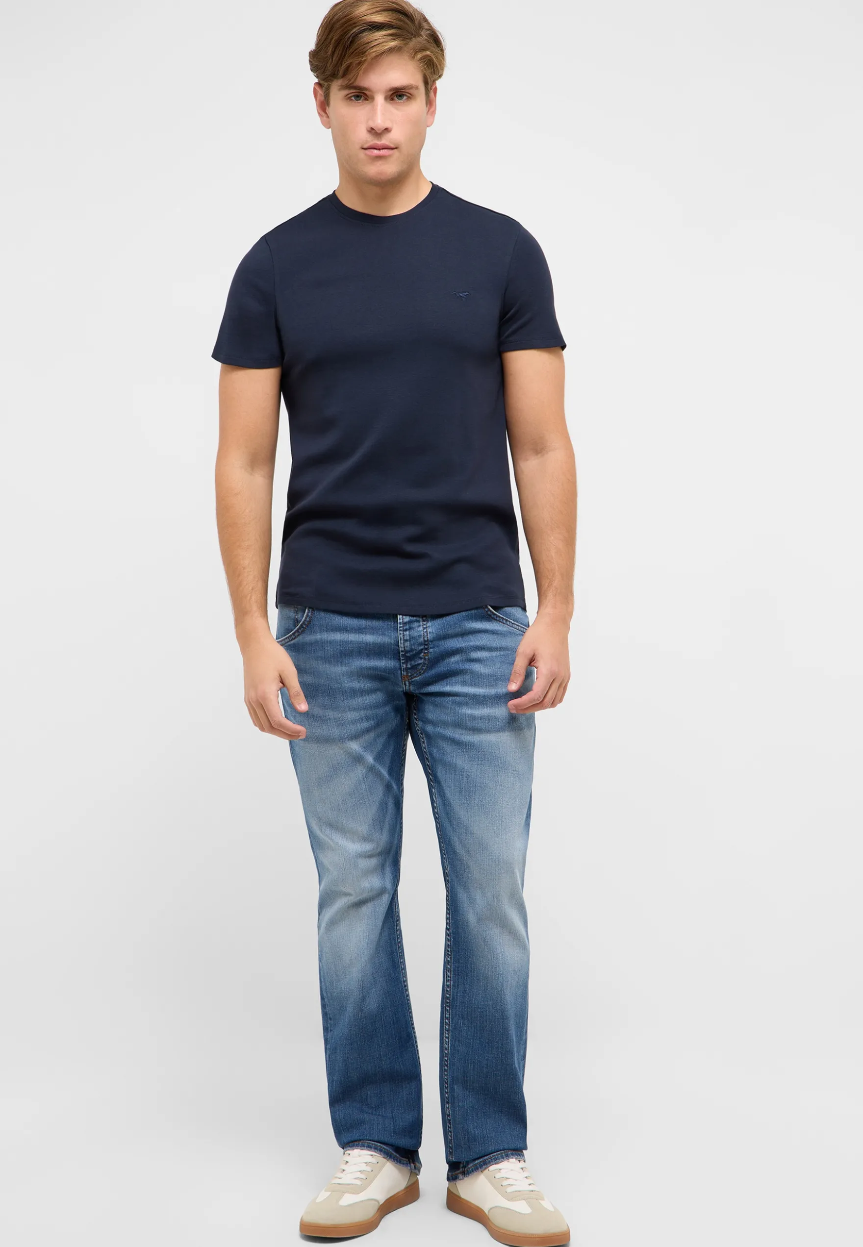 T-Shirt Style Allen