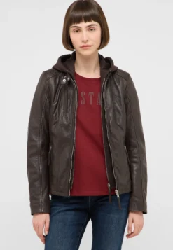T-Shirt Style Alma