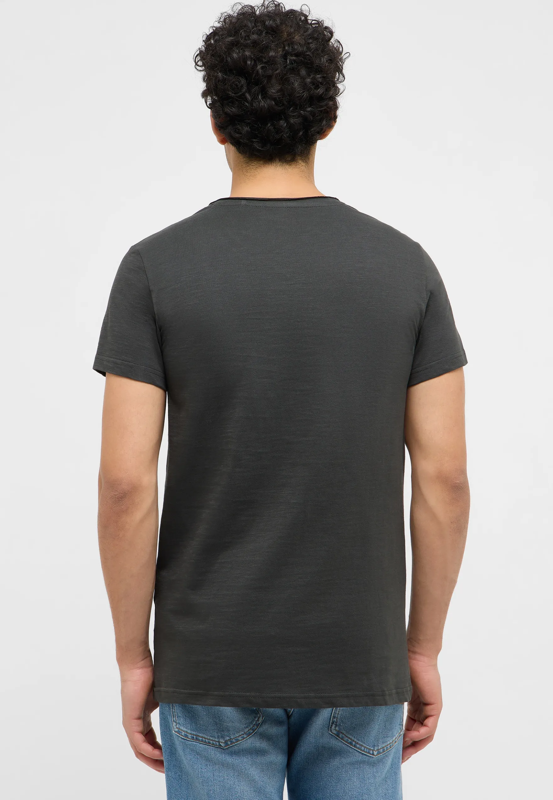 T-Shirt Style Amado