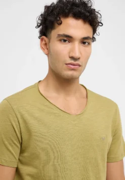 T-Shirt Style Amado