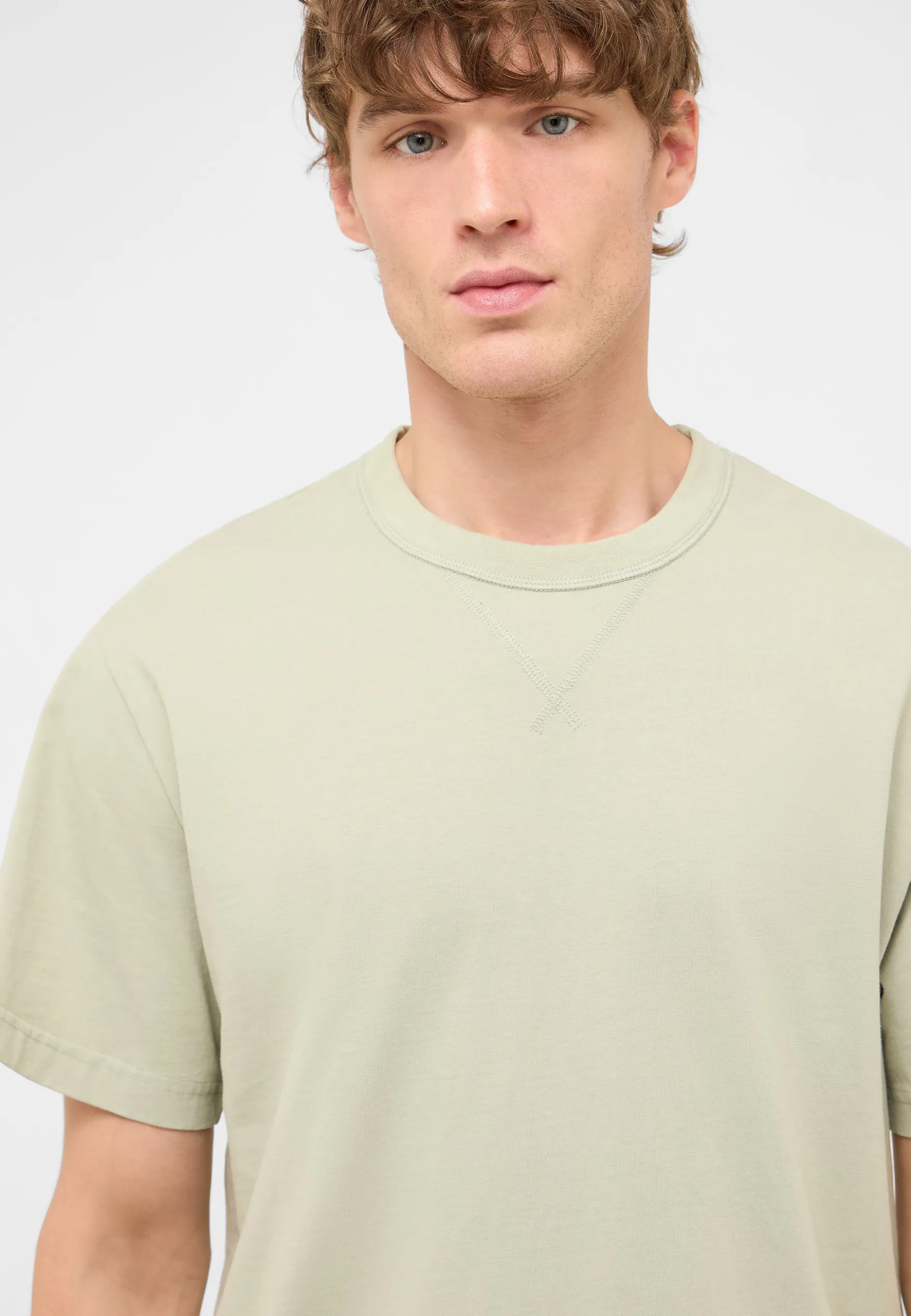 T-Shirt Style Arvin