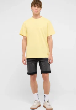 T-Shirt Style Arvin