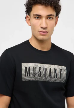 T-Shirt Style Austin