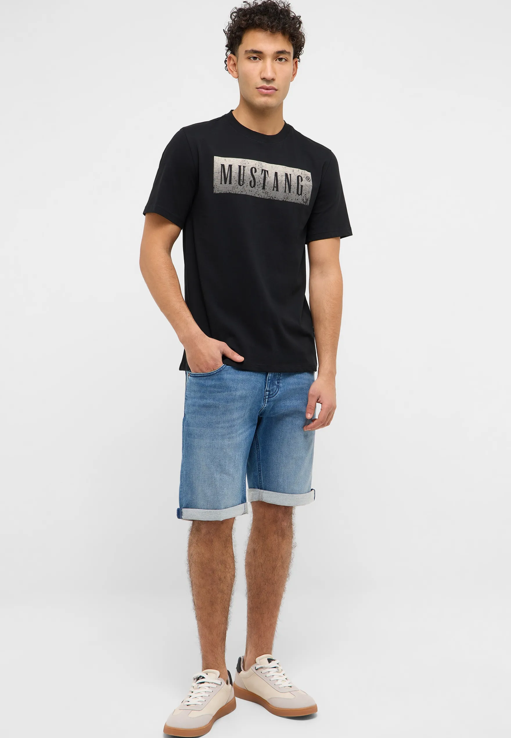 T-Shirt Style Austin