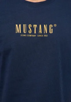 T-Shirt Style Austin