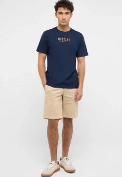 T-Shirt Style Austin