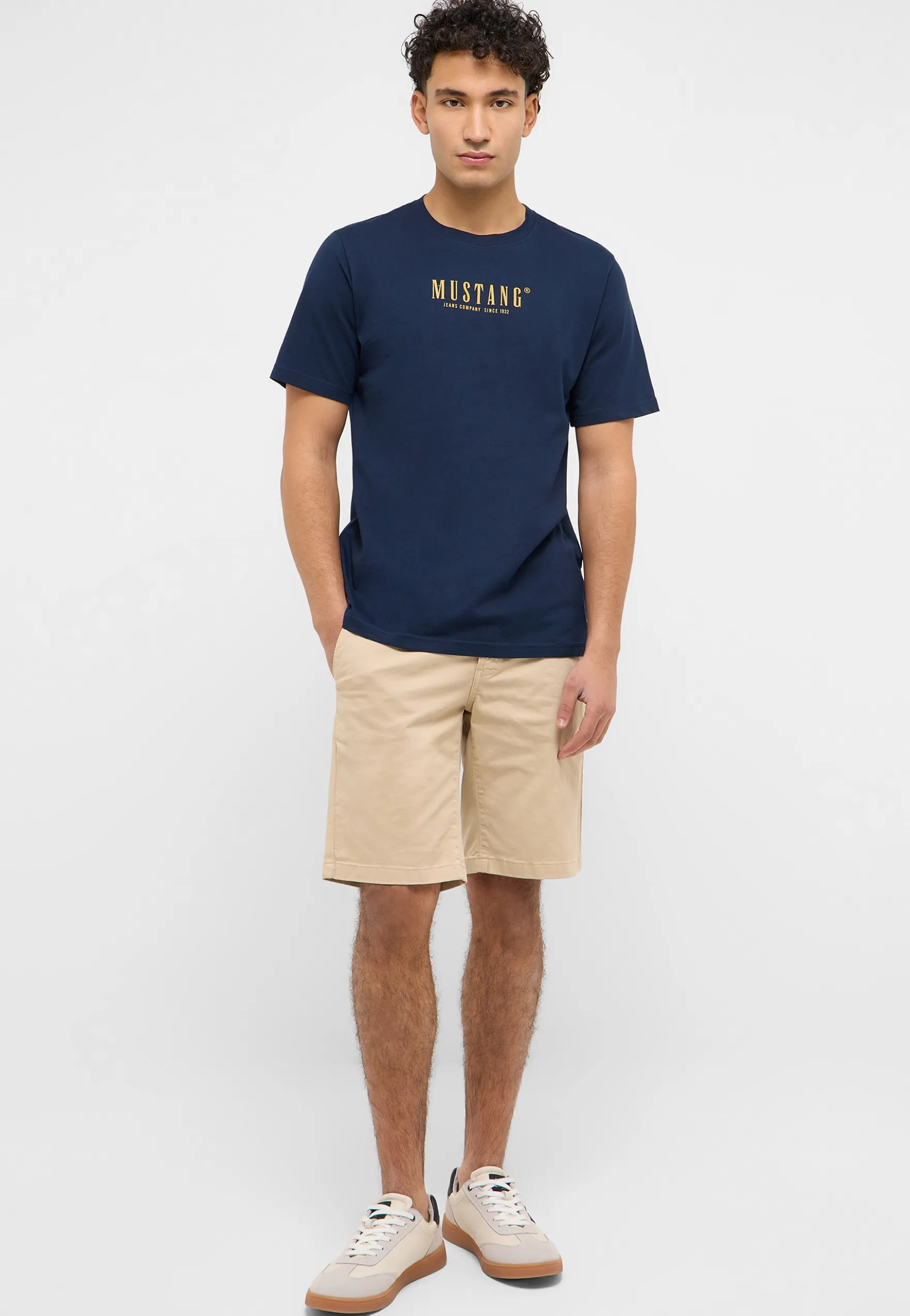T-Shirt Style Austin