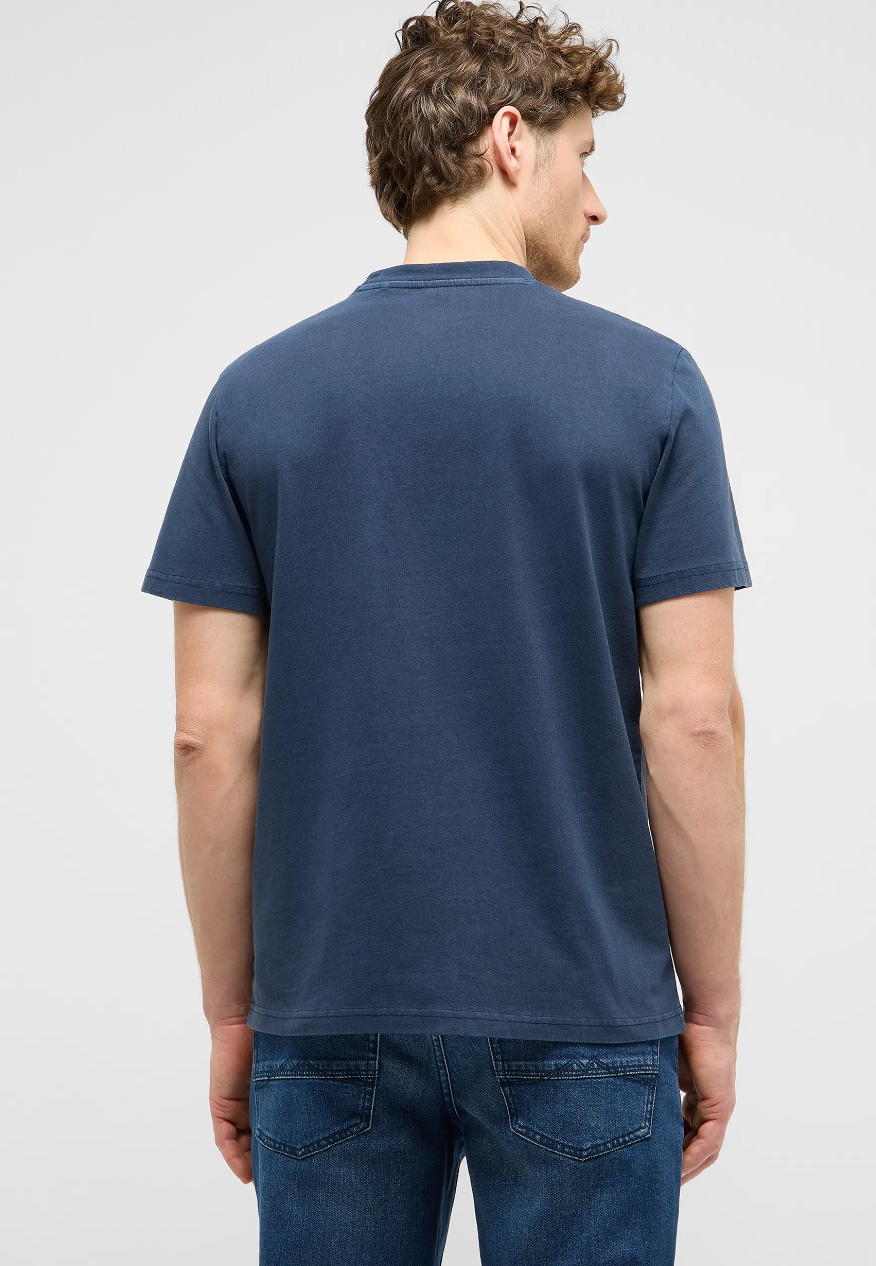 T-Shirt Style Austin