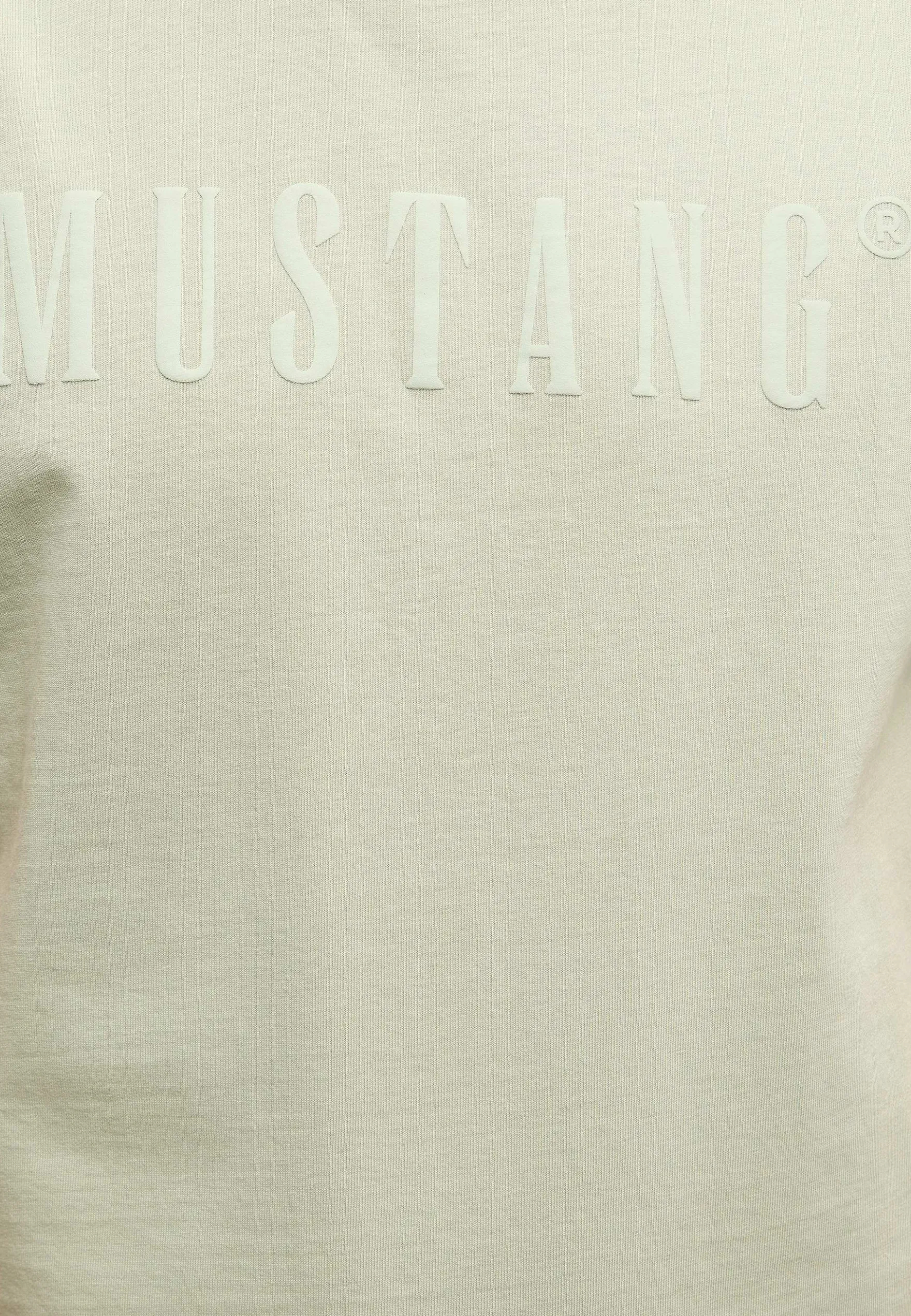 T-Shirt Style Austin