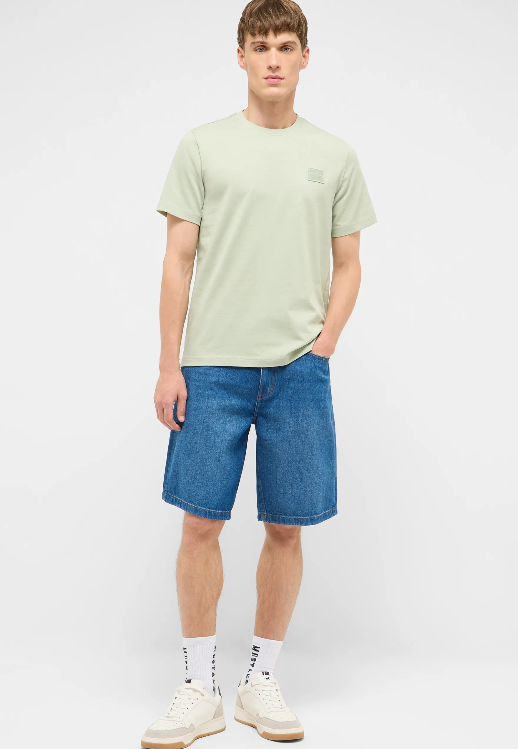 T-Shirt Style Austin