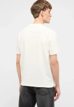 T-Shirt Style Austin