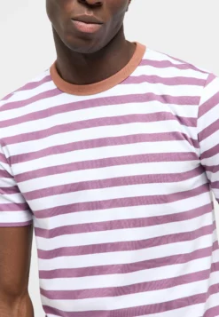 T-Shirt Style Austin
